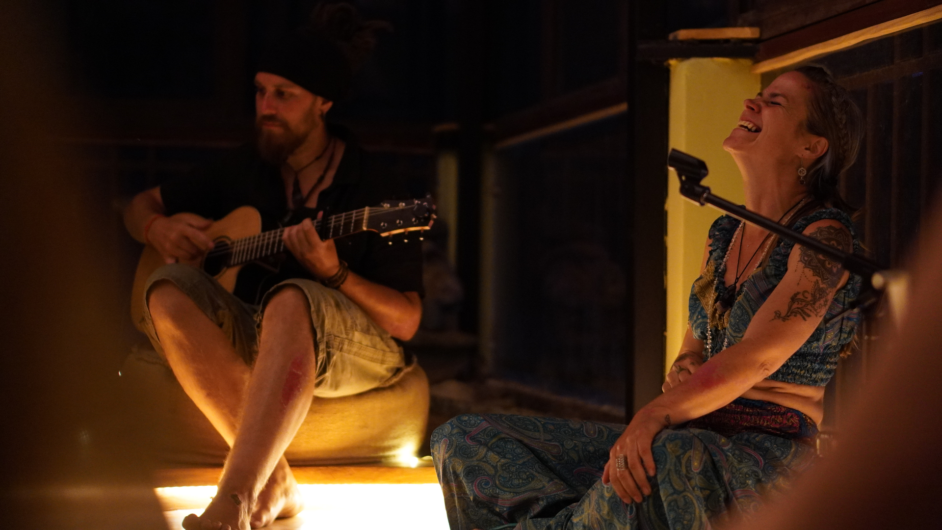 Acoustic music night at Aavya